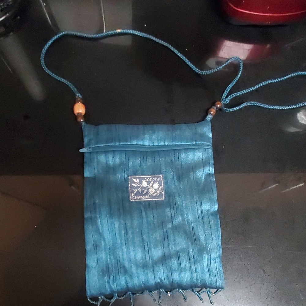 Purse - Picture 4 of 4